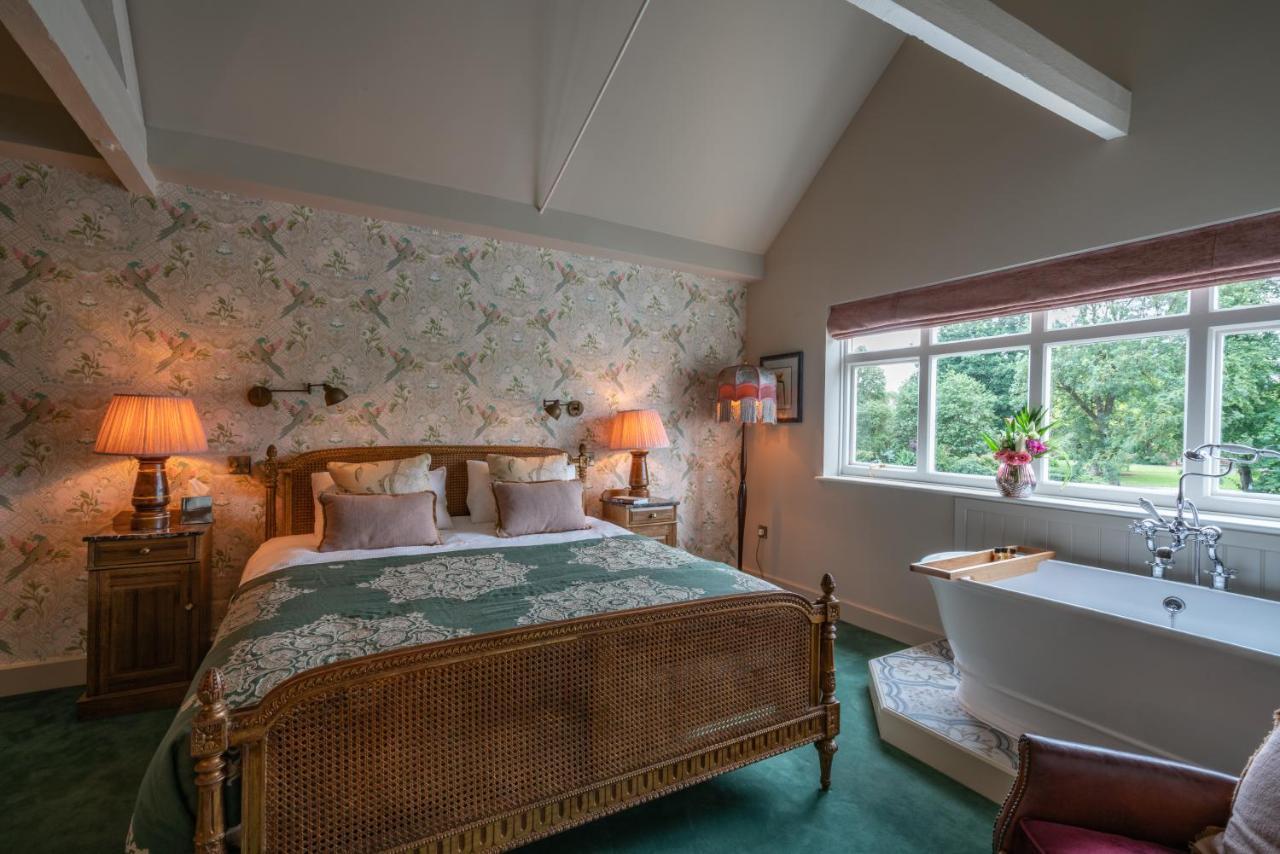 Albero Bedrooms Bedford Dış mekan fotoğraf